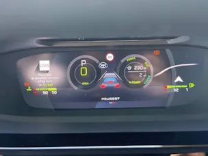 PEUGEOT 308 1.2 Hybrid GT
