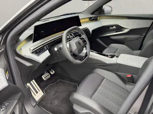 PEUGEOT 3008 1.2 Hybrid GT