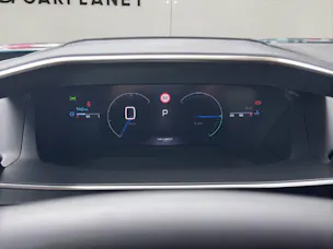 PEUGEOT 2008 1.2 Hybrid 145 GT