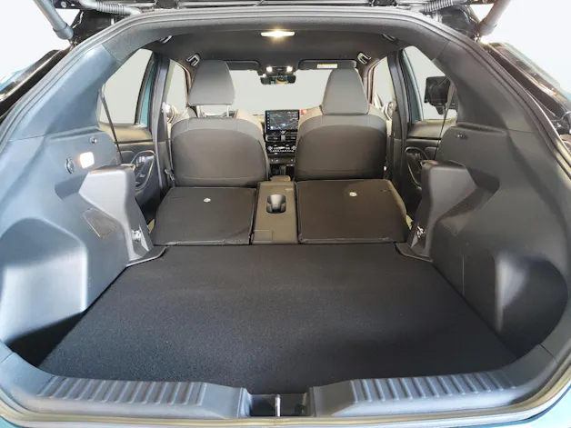 Toyota Yaris Cross 1.5 VVT-i HSD Premium AWD-i