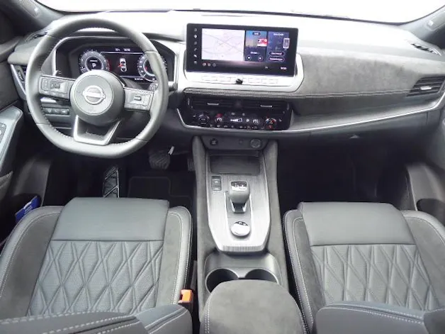 NISSAN Qashqai 1.3 DIG-T Tekna+ 4x4 Aut.