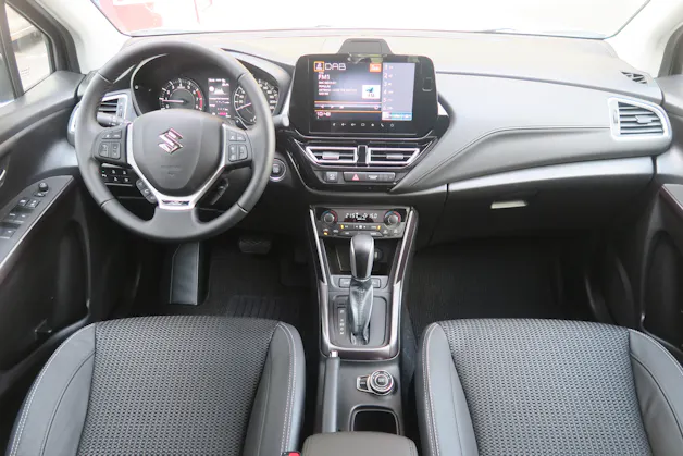 Suzuki S-Cross 1.4 T Piz Sulai Top Hybrid 4x4
