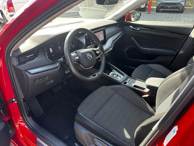 SKODA Octavia Combi 2.0 TDI 150 Ambition DSG