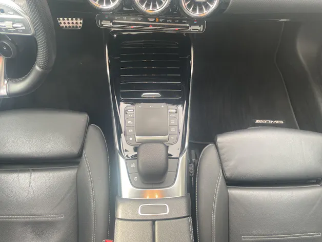 MERCEDES-BENZ A-Klasse W177 A 35 AMG 4matic