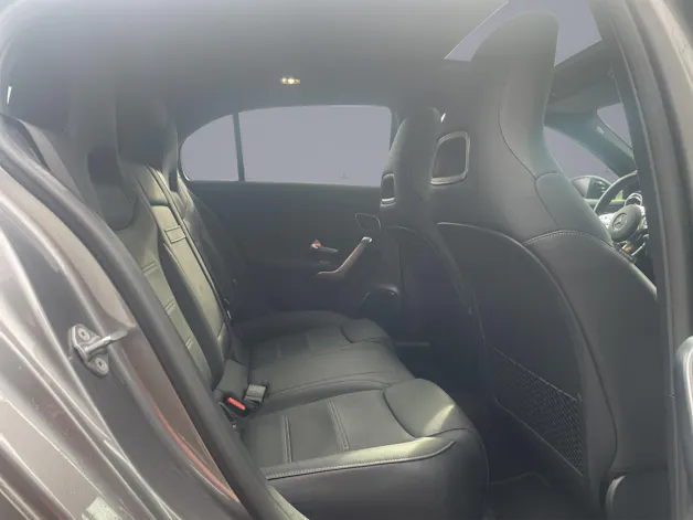 MERCEDES-BENZ A-Klasse W177 A 35 AMG 4matic