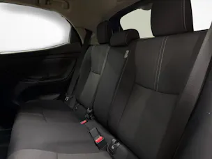 Toyota Yaris 1.5 VVT-i HSD Trend