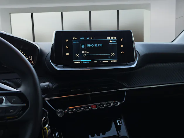 PEUGEOT 208 1.2 PureTech 100 Allure
