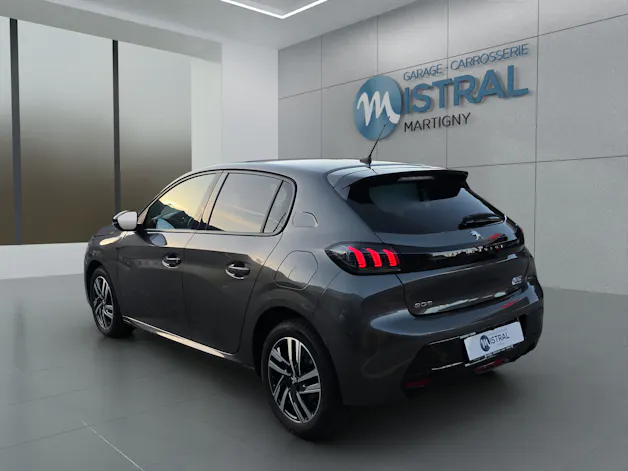 PEUGEOT 208 1.2 PureTech 100 Allure