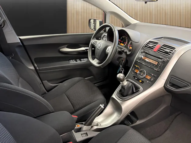 Toyota Auris 1.6 VMa Easy MultiMode