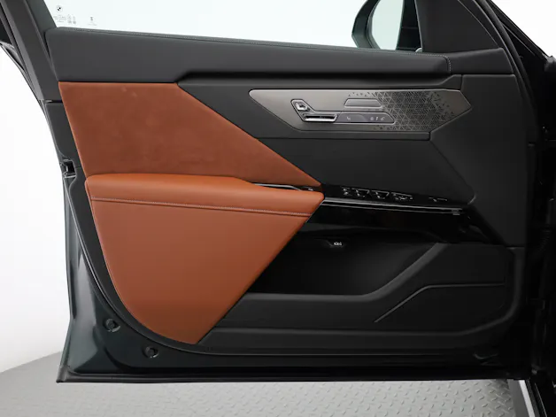 BMW i7 G70 xDrive60