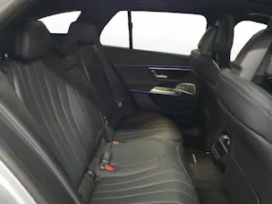 MERCEDES-BENZ E 300 de AMG Line 4Matic T-Modell