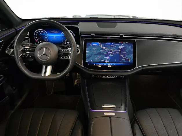 MERCEDES-BENZ E 300 de AMG Line 4Matic T-Modell