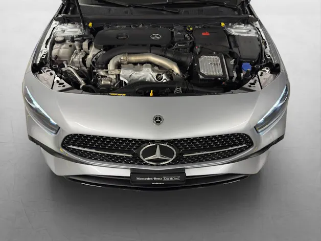 MERCEDES-BENZ A 250 AMG Line 4Matic