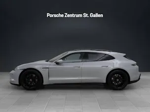 PORSCHE Taycan GTS Sport Turismo