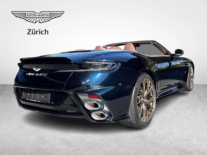 Fahrzeugbild ASTON MARTIN DB12