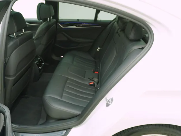 BMW 5er 530e xDrive Luxury Line
