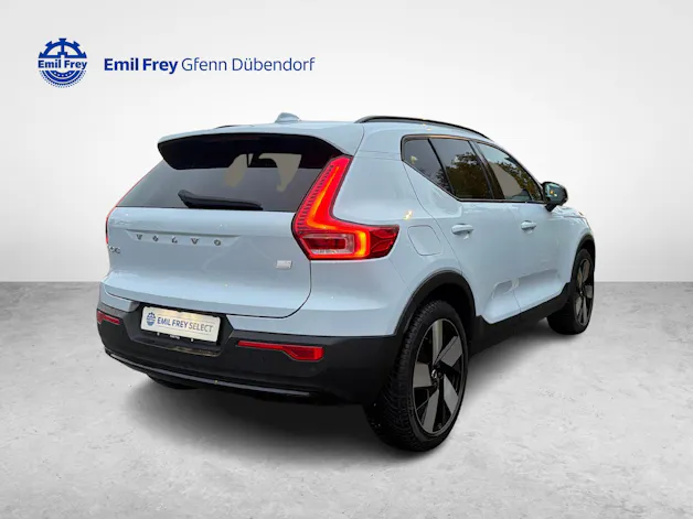 VOLVO XC40 1.5 T4 PiH Ultimate Dark