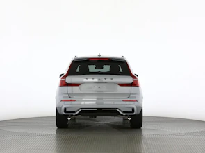 Fahrzeugbild VOLVO XC60 2.0 T8 TE Black Edition eAWD