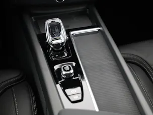VOLVO XC60 2.0 T8 TE Black Edition eAWD
