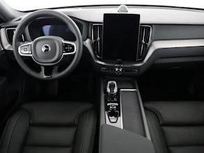 https://vehicle.imgix.net/4484152/aaa98356-5513-4e1d-bdee-edba0b7aa0c5.jpg