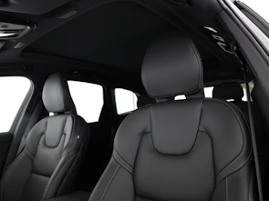 Fahrzeugbild VOLVO XC60 2.0 T8 TE Black Edition eAWD
