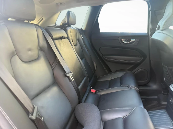 image du véhicule VOLVO XC60