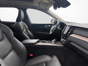 https://vehicle.imgix.net/4484167/87742820-6575-4936-b14e-a632becf5c30.jpg