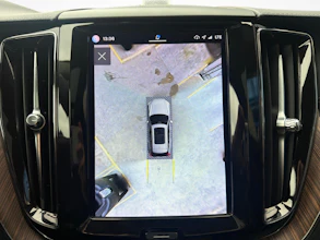 https://vehicle.imgix.net/4484167/d99a93af-89cc-4e23-8a1f-c0119baaff27.jpg