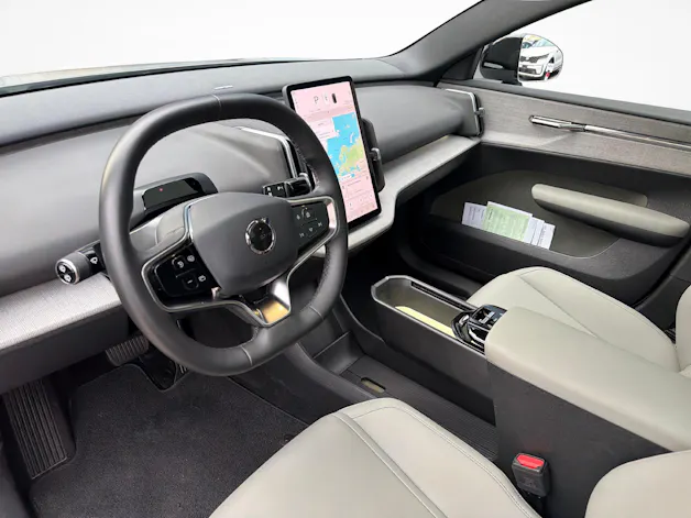 VOLVO EX30 CC E60 Twin Performance AWD