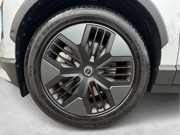 VOLVO EX30 CC E60 Twin Performance AWD