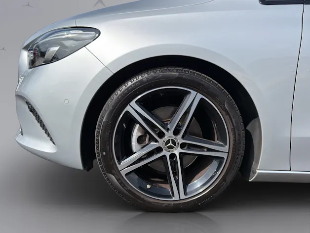 MERCEDES-BENZ B-Klasse W247 B 200 Night Star Progressive