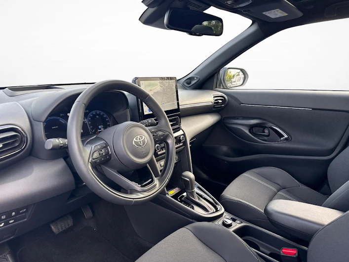 Fahrzeugbild TOYOTA YARIS CROSS