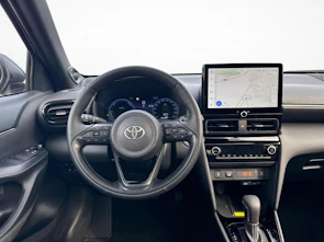 Fahrzeugbild TOYOTA Yaris Cross 1.5 VVT-i HSD Premium AWD-i