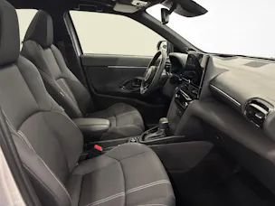 Toyota Yaris Cross 1.5 VVT-i HSD Premium AWD-i