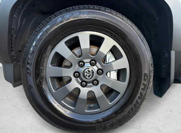 Toyota Land Cruiser 2.8 D 48V Style