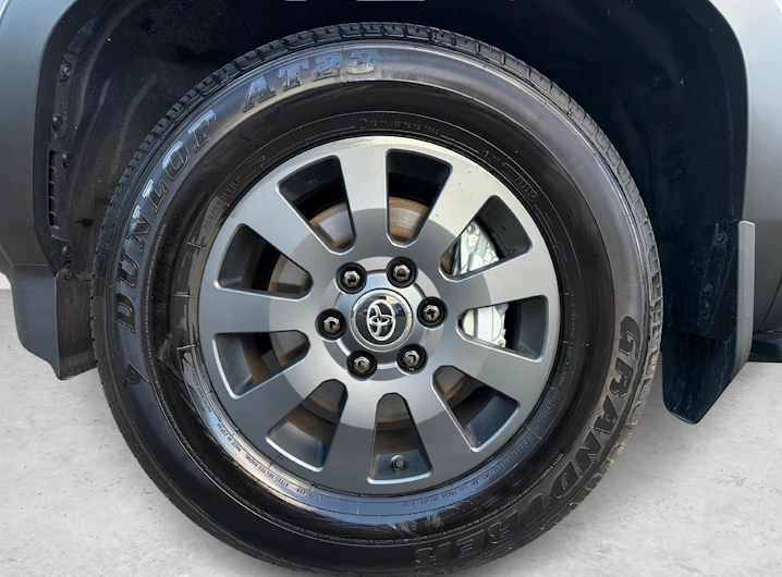 Fahrzeugbild TOYOTA LANDCRUISER
