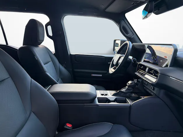 Toyota Land Cruiser 2.8 D 48V Style