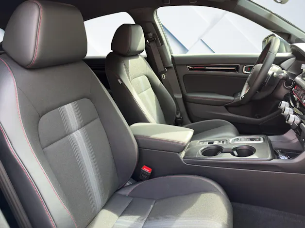 HONDA Civic 2.0 i-MMD Sport, Leasing Aktion 1.9 %, inkl. GRATIS Winterräder in Wert von Fr. 1`600