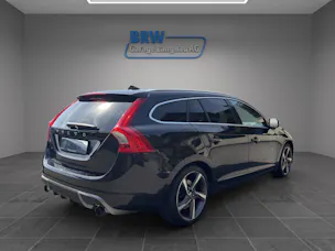 VOLVO V60 1.6 T4 Kinetic R-Design