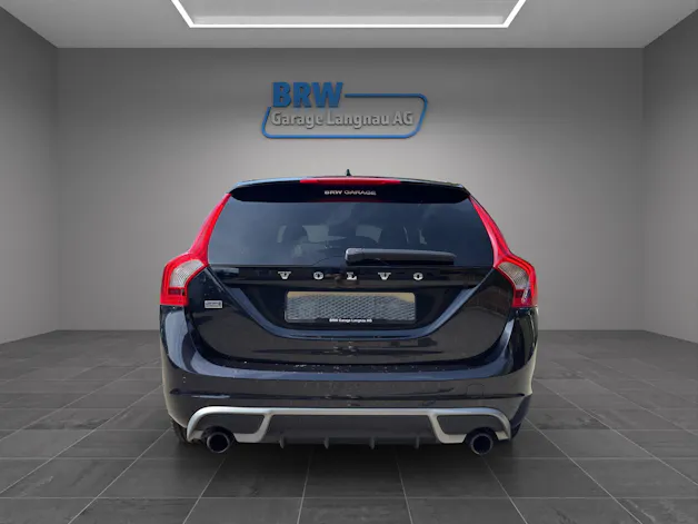 VOLVO V60 1.6 T4 Kinetic R-Design