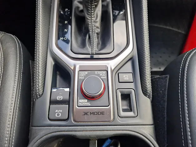 Subaru Forester Station 2.0i e-Boxer Luxury