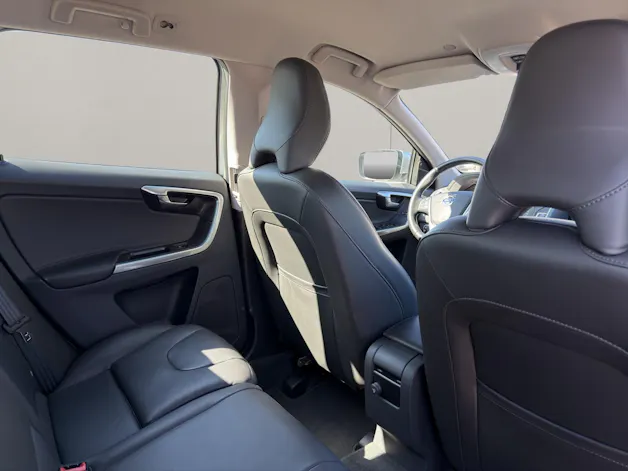 VOLVO XC60 2.4 D4 Summum AWD S/S