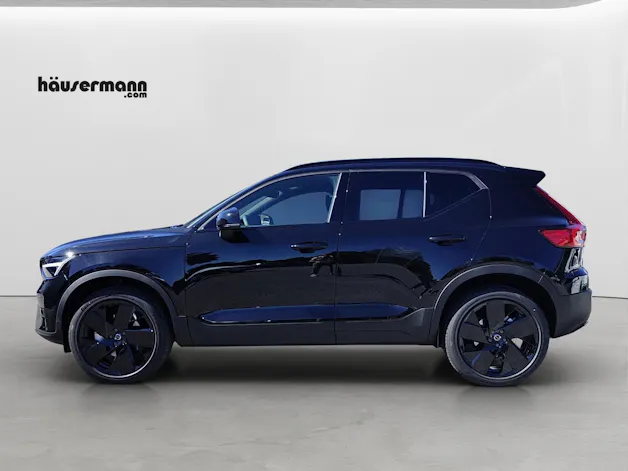 VOLVO XC40 2.0 B4 MH Black Edition