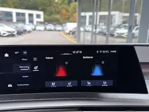 PEUGEOT 5008 e-GT Exclusive AWD