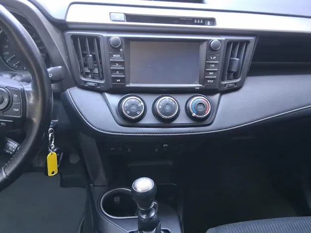 Toyota RAV4 2.0i VMa Luna