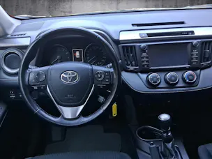 Toyota RAV4 2.0i VMa Luna