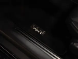 MAZDA MX-5 1.5 Exclusive-Line