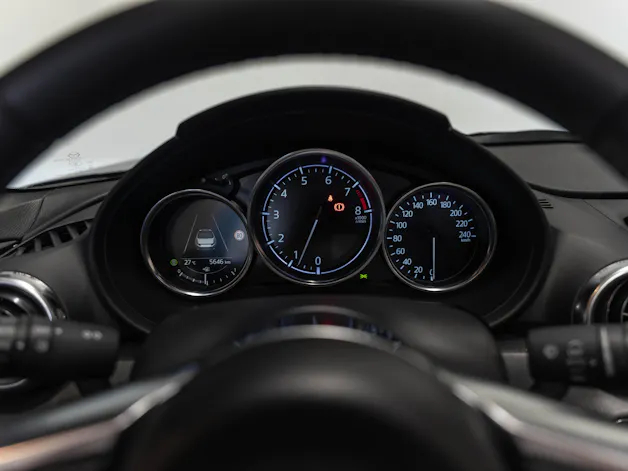 MAZDA MX-5 1.5 Exclusive-Line