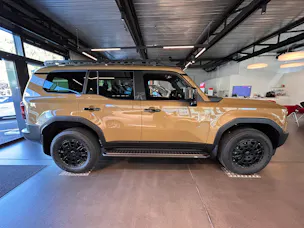 Toyota Land Cruiser 2.8 D 48V 230 Rebel