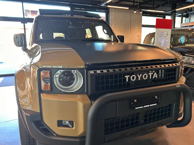 Toyota Land Cruiser 2.8 D 48V 230 Rebel